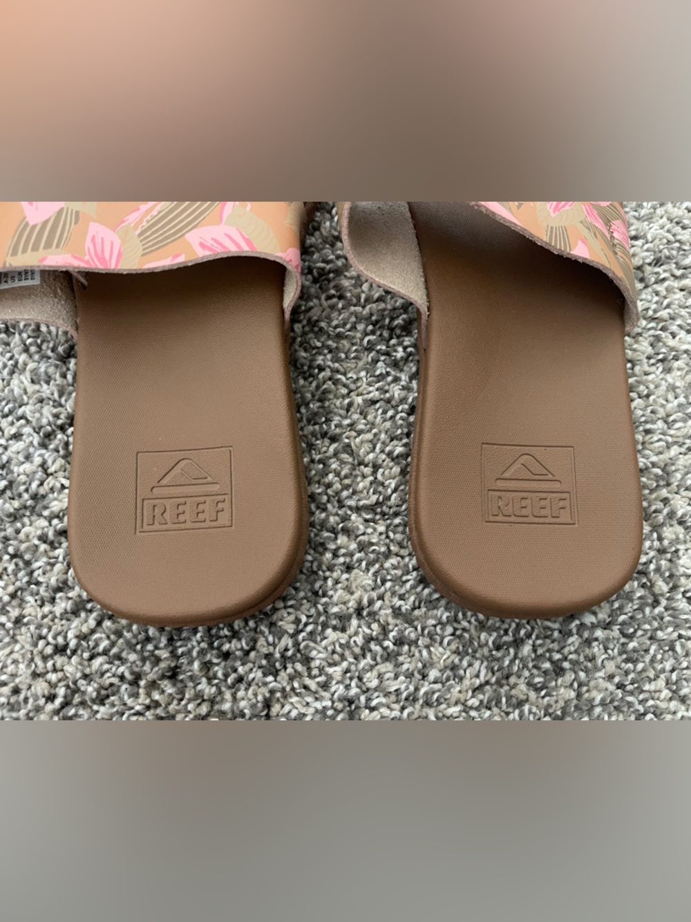 Women’s REEF Cushion Sol Hibiscus Sandals Size 8 - Picture 5 of 8